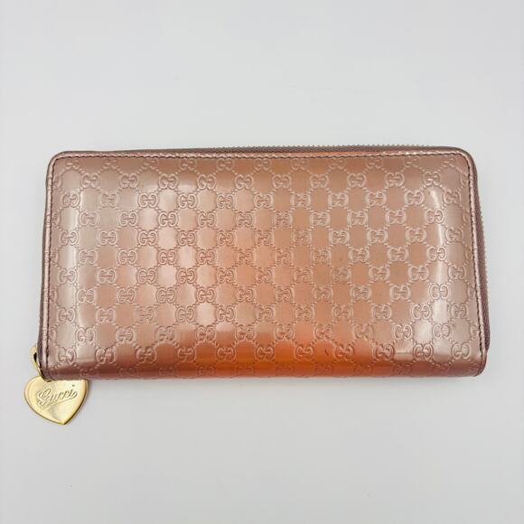 Gucci Metallic Microguccissima Zip Around Heart Wallet Pink ✨ - Picture 2 of 10